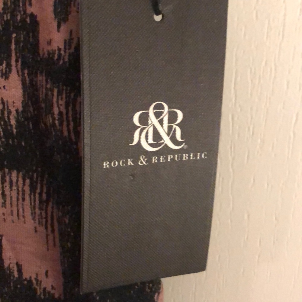 NWT rock and republic super soft top! - Picture 2 of 7